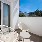 Maison Maricla By Ndp Rent Homestay *